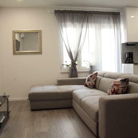 Apartments Holiday 바스카보다 외부 사진